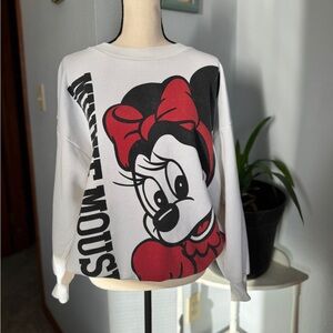 Vintage Disney Minnie Mouse Crew Neck Sweatshirt Valentine’s Day